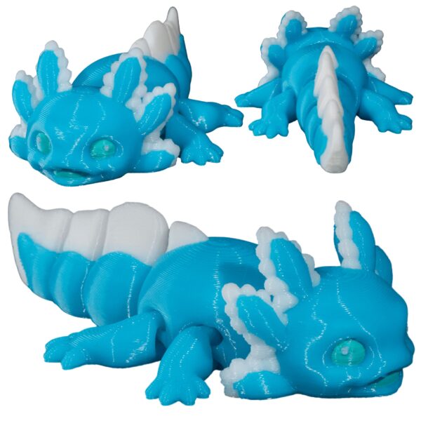 ozdobny model aksolotla w kolorach błękitno-białych