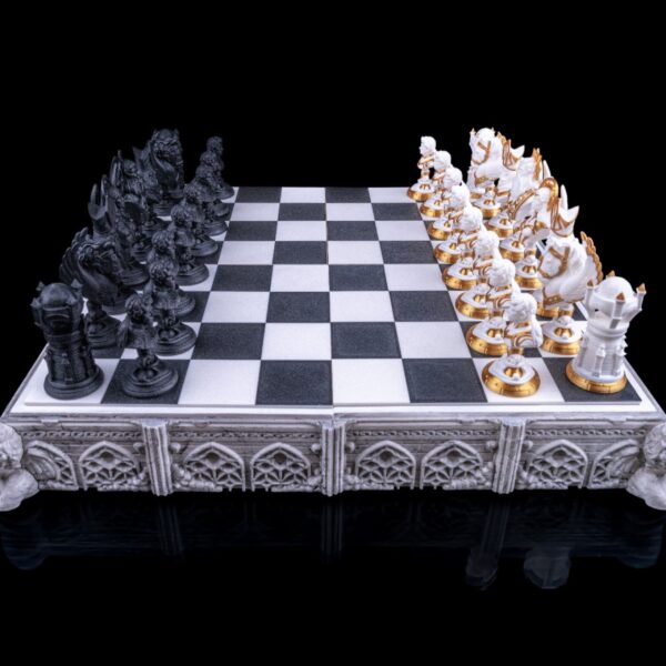 Szachy Anielskie vs Demony – kolekcjonerski zestaw 32 figurek fantasy