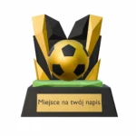 01-statuetka-biale-tlo